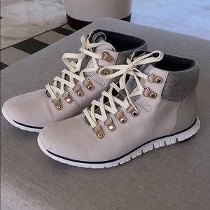 Zero grand booties. Like new